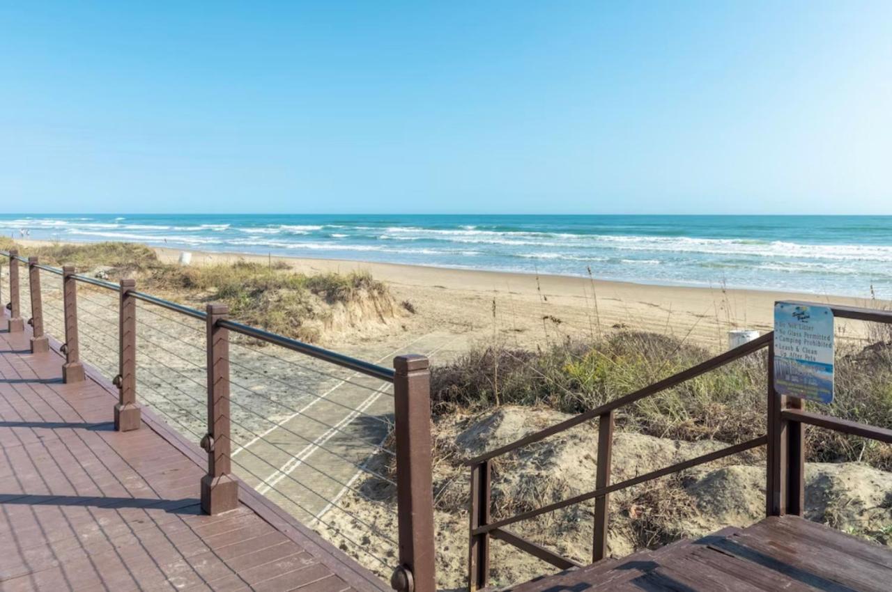 Ocean Breeze Retreat 2Bed 2Bath, Heated Pool! Apartman South Padre Island Kültér fotó
