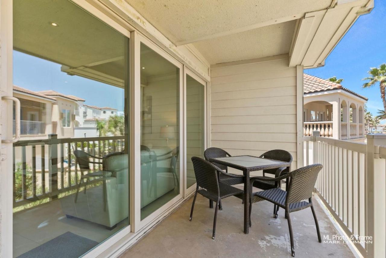Ocean Breeze Retreat 2Bed 2Bath, Heated Pool! Apartman South Padre Island Kültér fotó